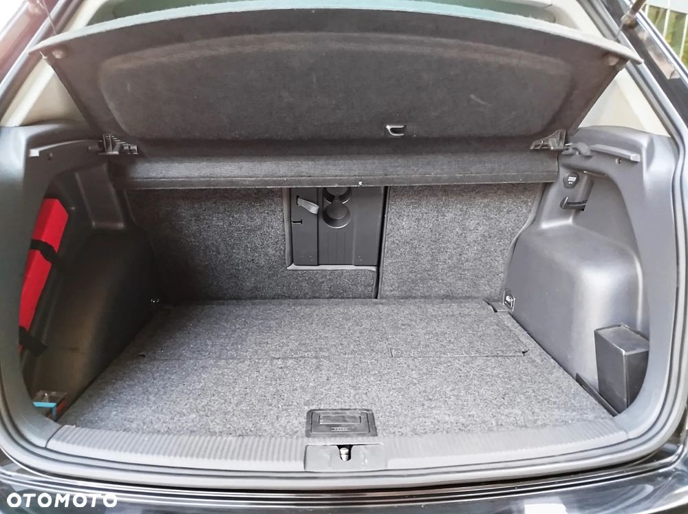 Volkswagen Golf Plus 1.9 TDI Comfortline - 12