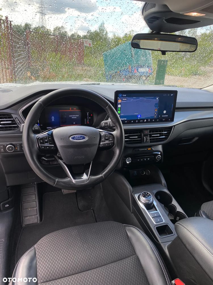 Ford Kuga - 11