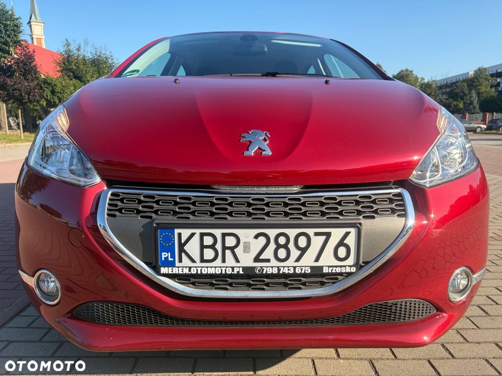 Peugeot 208 95 VTI Allure - 23