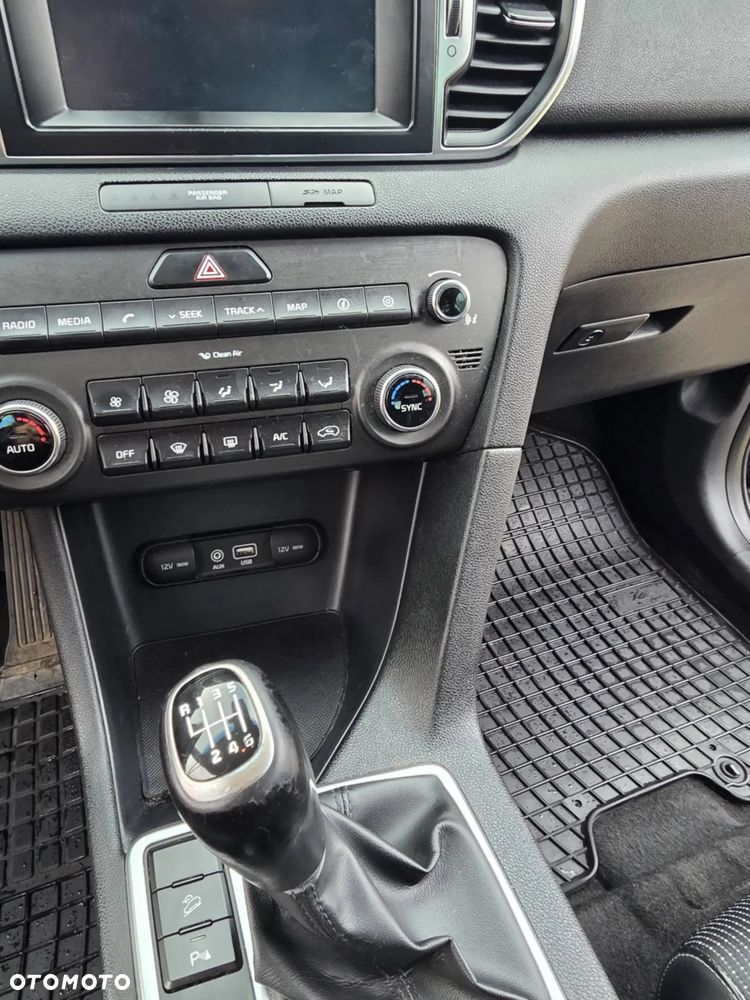 Kia Sportage 1.6 GDI L 2WD - 12