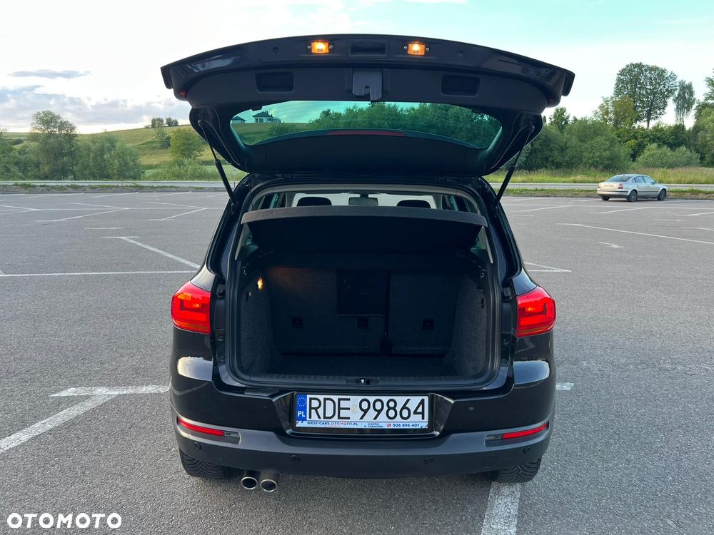 Volkswagen Tiguan 2.0 TDI DPF 4Motion BlueMotion Technology DSG Exclusive - 12
