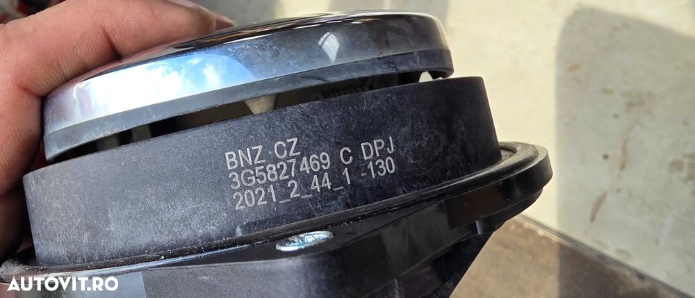 Emblema deschidere portbagaj Vw Passat B8 Facelift sedan 2020 - 2023 - 3