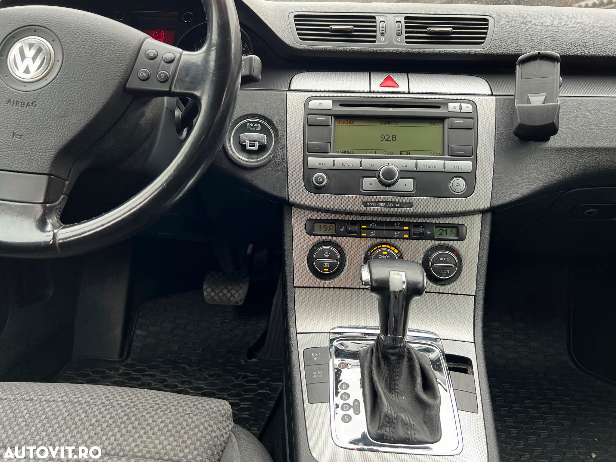 Volkswagen Passat Variant 2.0 TDI DSG Comfortline - 19