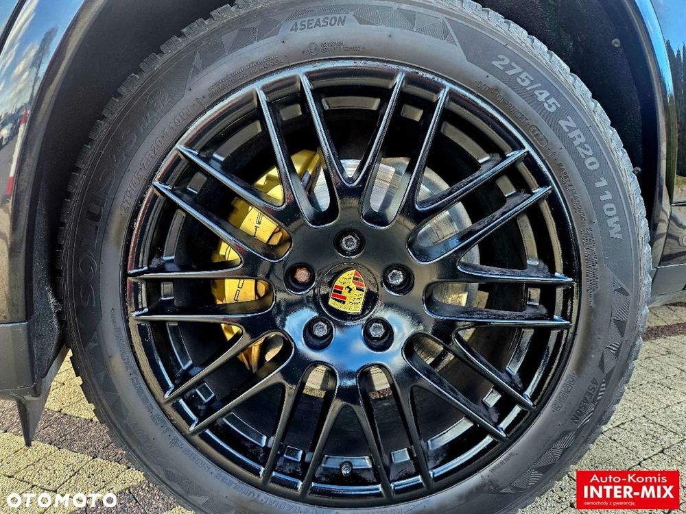 Porsche Cayenne - 10