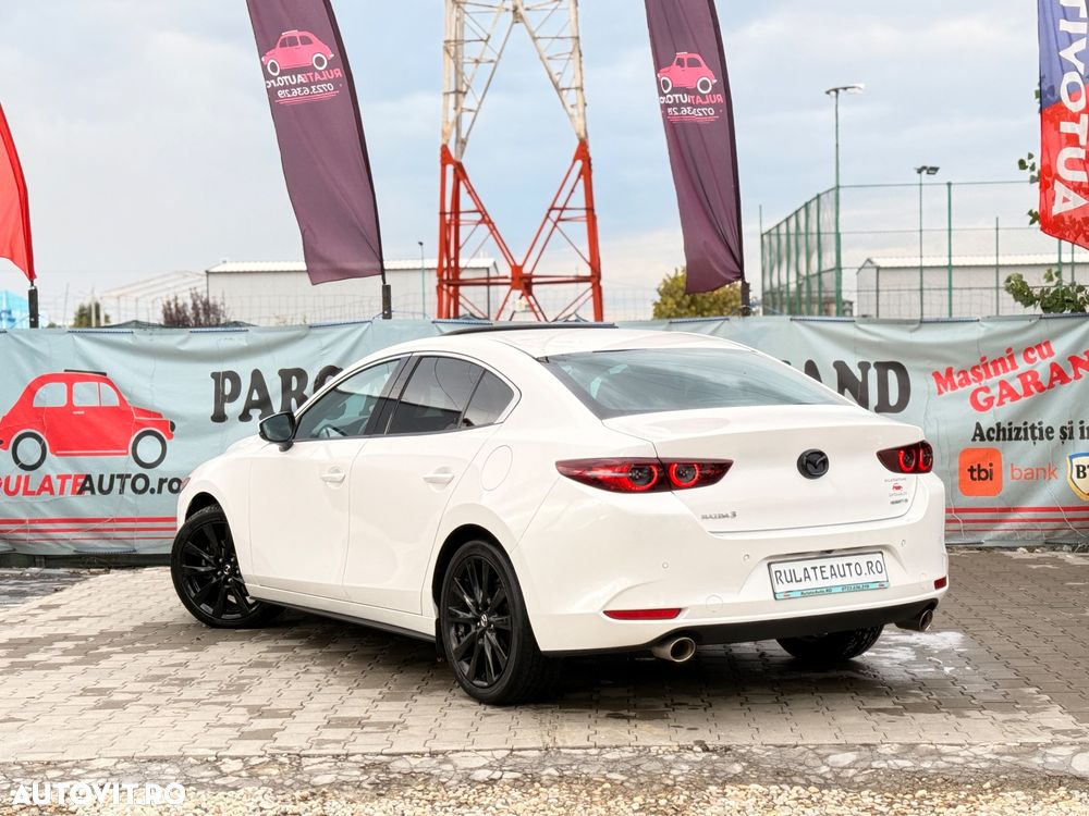 Mazda 3 e-Skyactiv X186 AT MHEV Exclusive-Line - 4