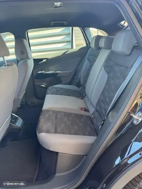 VW ID.4 77 kWh Pro Performance - 9