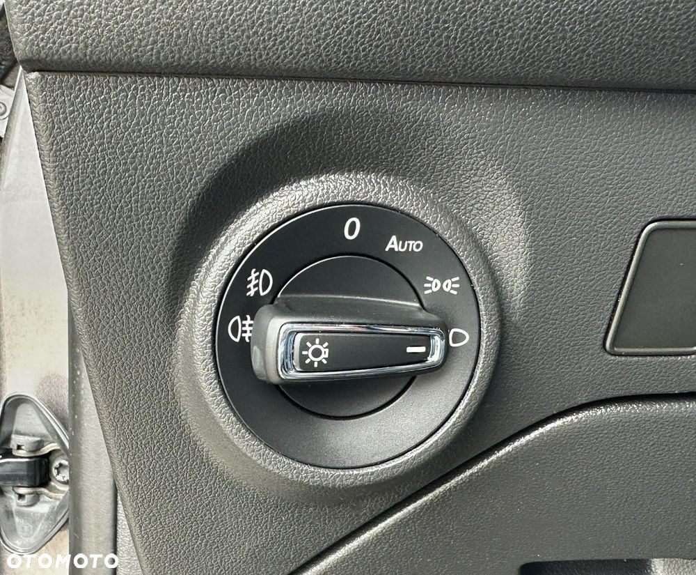 Seat Leon Sportstourer 2.0 TDI DPF DSG FR - 31