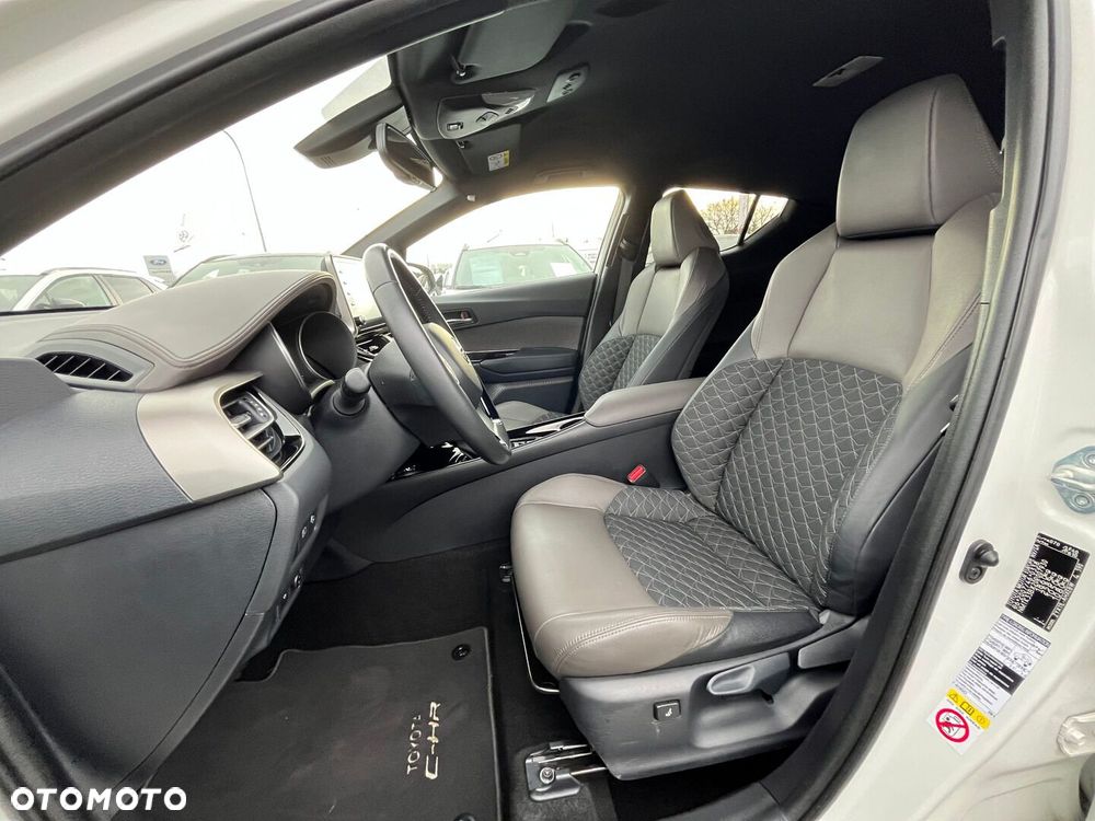Toyota C-HR 1.8 Hybrid Executive - 26