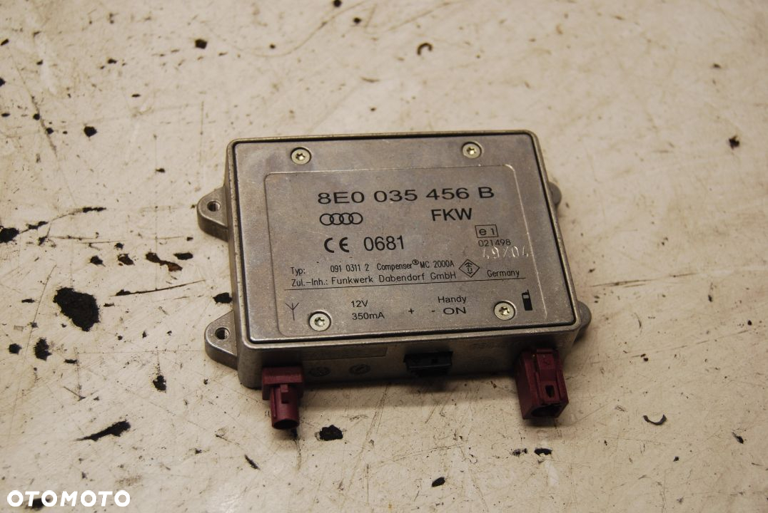 WZMACNIACZ ANTENY 8E0035456B AUDI A4 B7 A6 C6 8E0035456 8E0035456D - 3