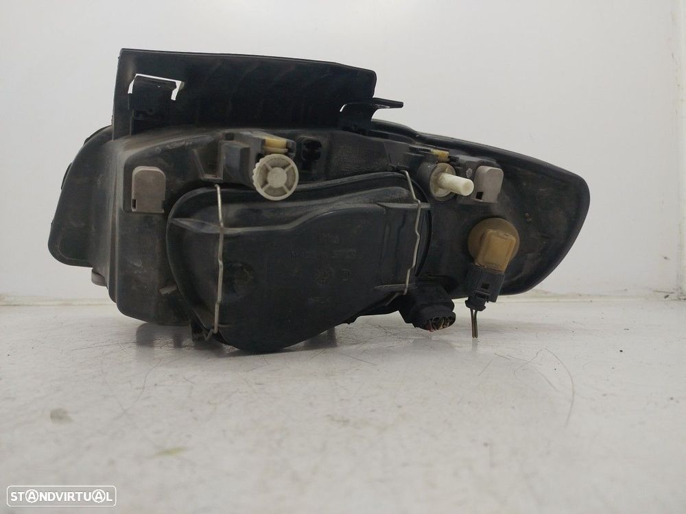 Farol/ Otica Dianteiro Dto Seat Ibiza Ii (6K1) - 1