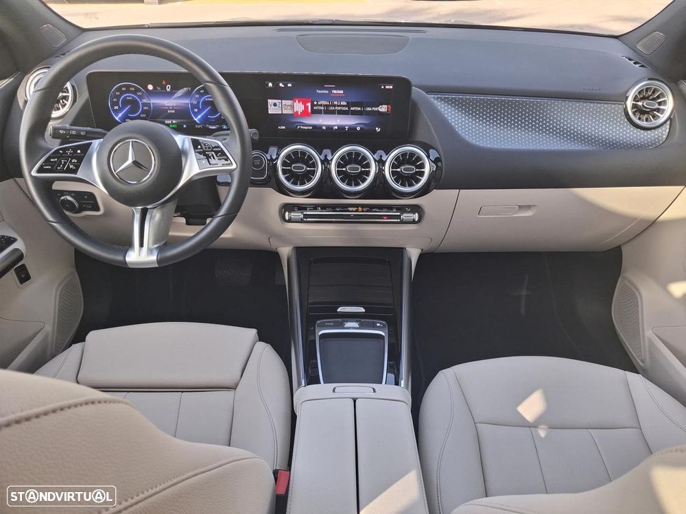 Mercedes-Benz EQA 250+ Progressive - 18