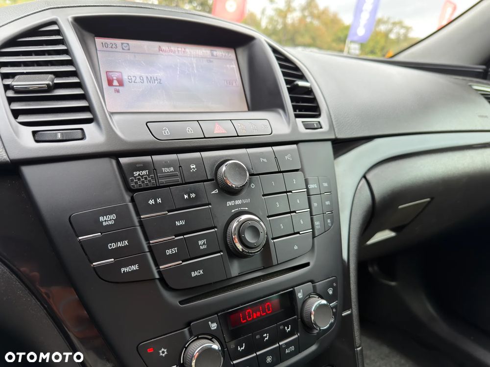 Opel Insignia 1.6 T Cosmo - 33