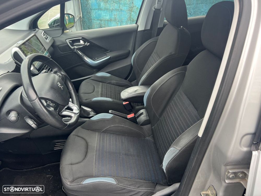 Peugeot 208 1.4 HDi Allure - 13