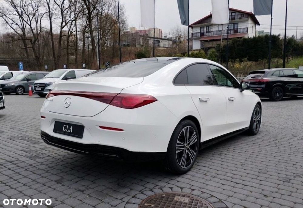 Mercedes-Benz CLA - 3