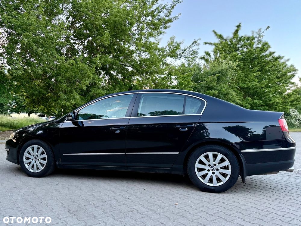 Volkswagen Passat 2.0 TDI Comfortline Optimum - 11