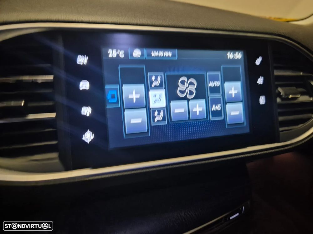 Peugeot 308 SW 1.6 e-HDi Allure - 20
