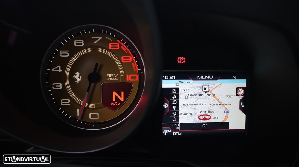 Ferrari F8 Tributo - 28