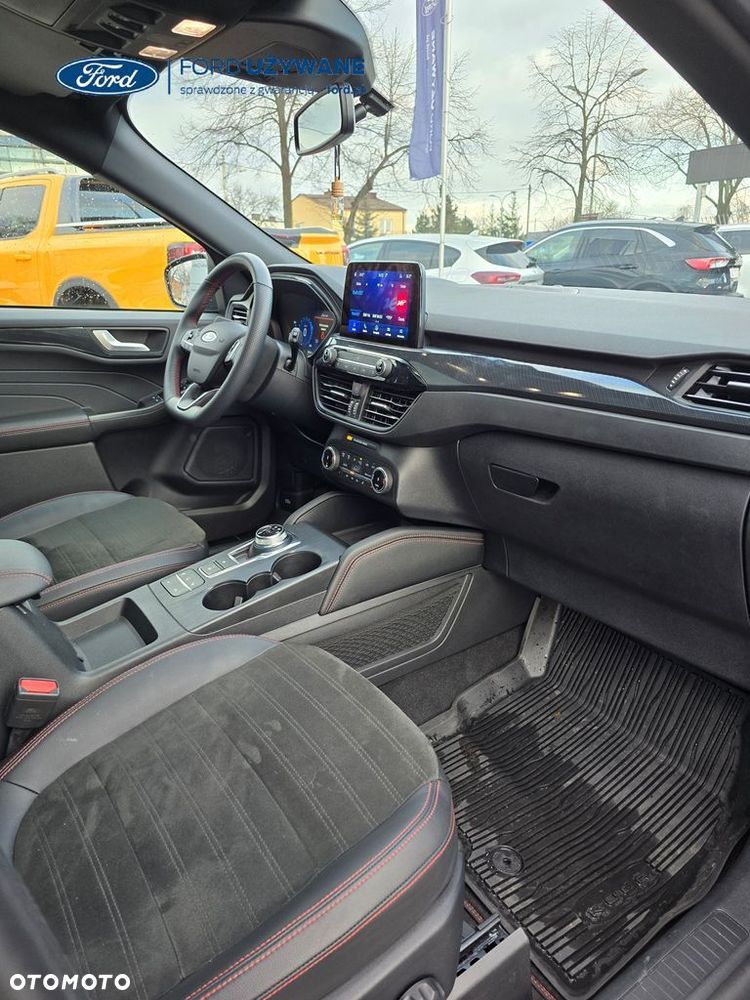 Ford Kuga - 23