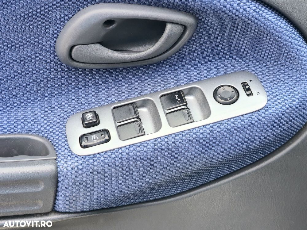 Suzuki Grand Vitara 2.0 TD Comfort Limited - 11