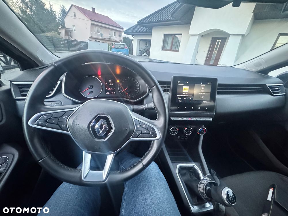 Renault Clio TCe 100 EXPERIENCE - 15