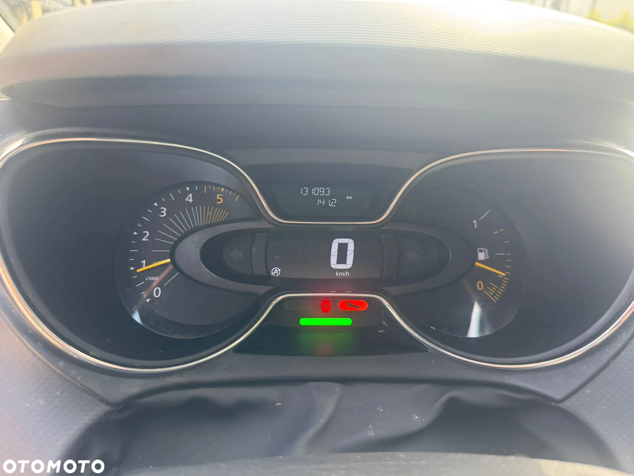 Renault Captur ENERGY dCi 90 Start&Stop Luxe - 13