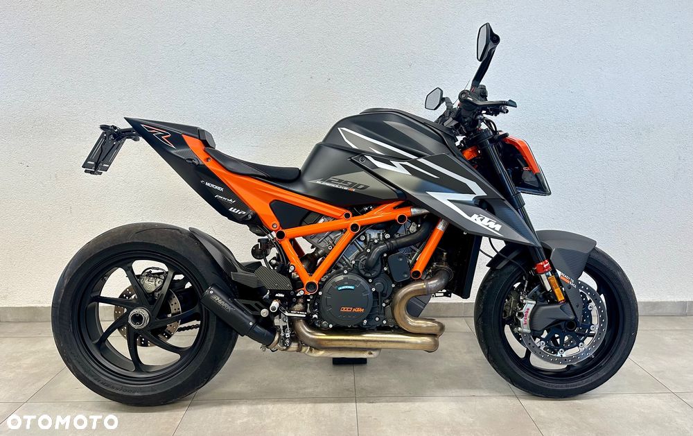 KTM Super Duke - 4