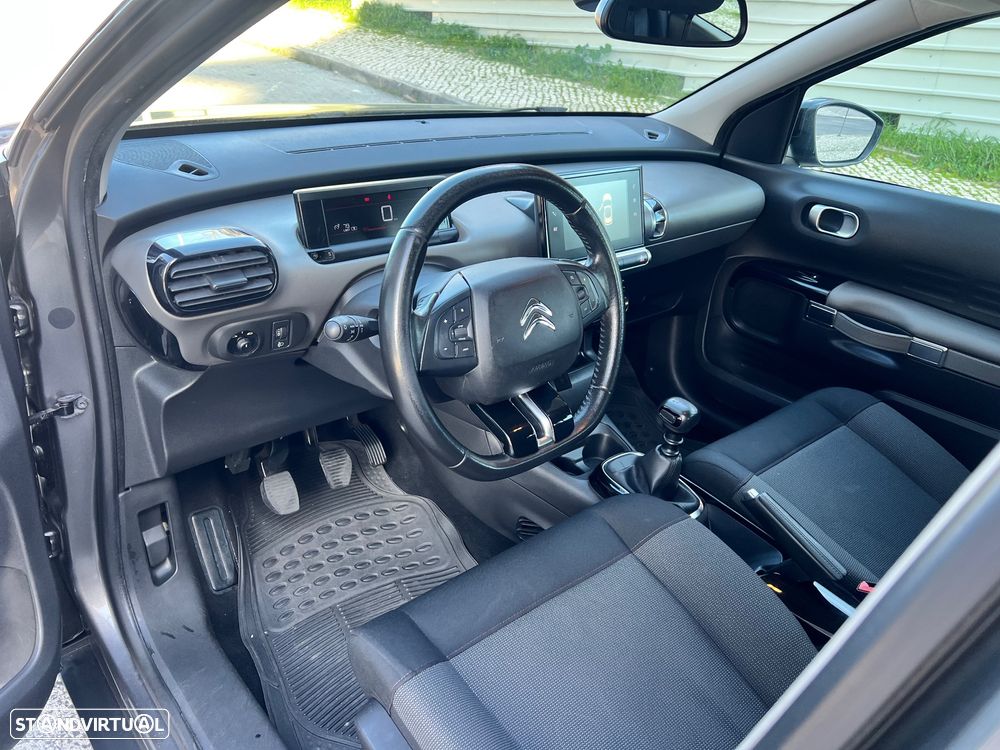 Citroën C4 Cactus BlueHDi 100 Stop&Start Shine Pack - 12