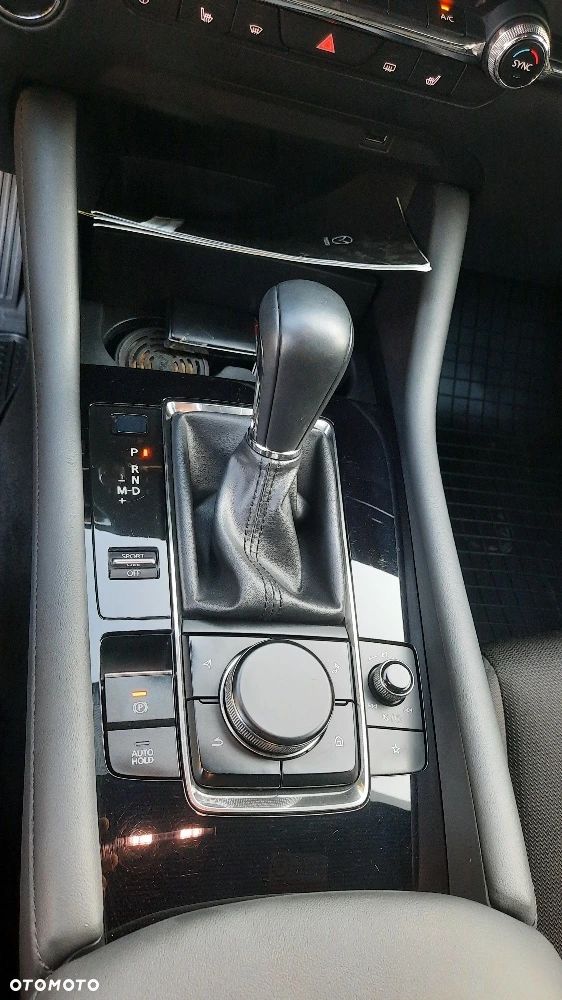 Mazda 3 2.0 mHEV Hikari - 13