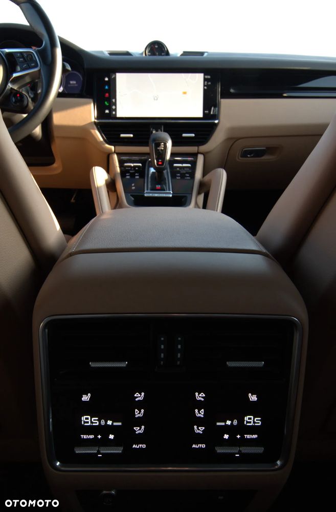 Porsche Cayenne Platinum Edition - 20