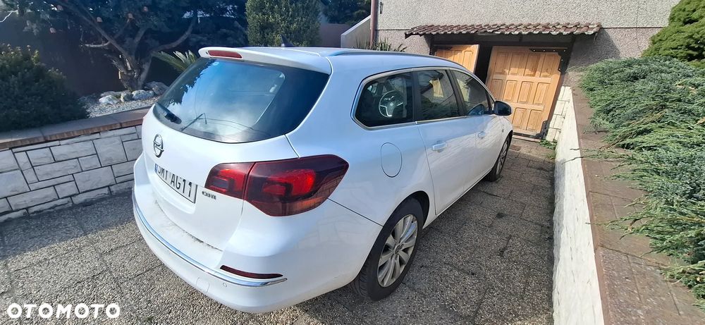 Opel Astra 1.7 CDTI Cosmo - 3