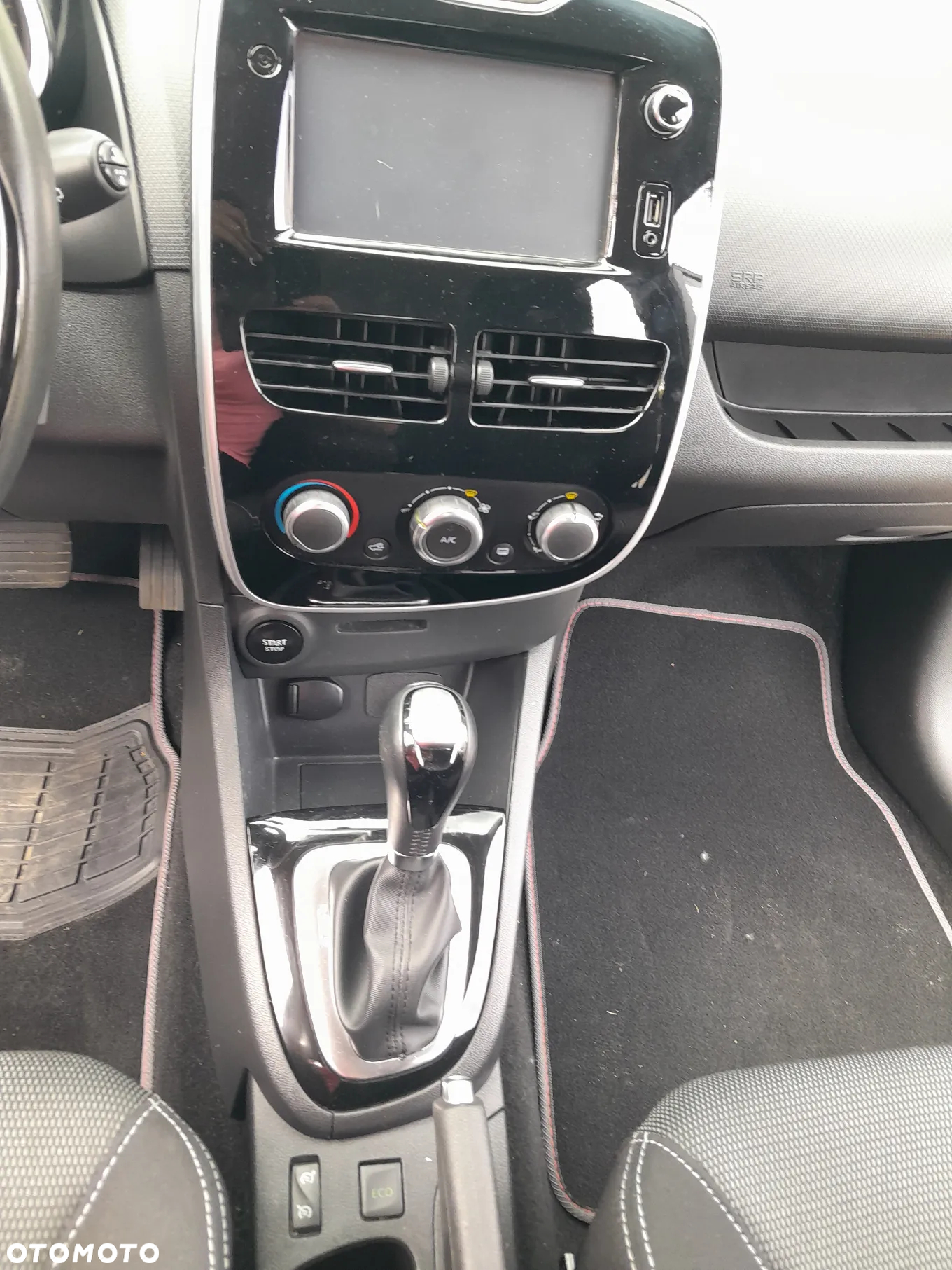 Renault Clio dCi 90 EDC Limited - 15