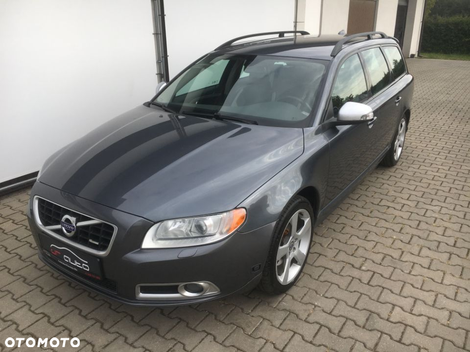 Volvo V70 - 2