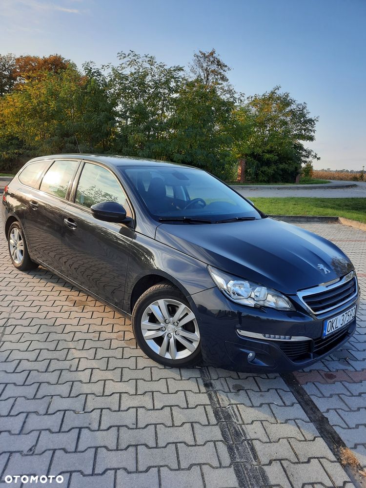 Peugeot 308 2015 photo 3