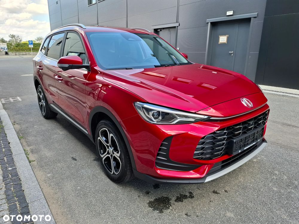 MG ZS - 3