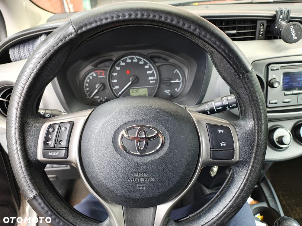 Toyota Yaris 1.0 Life - 7
