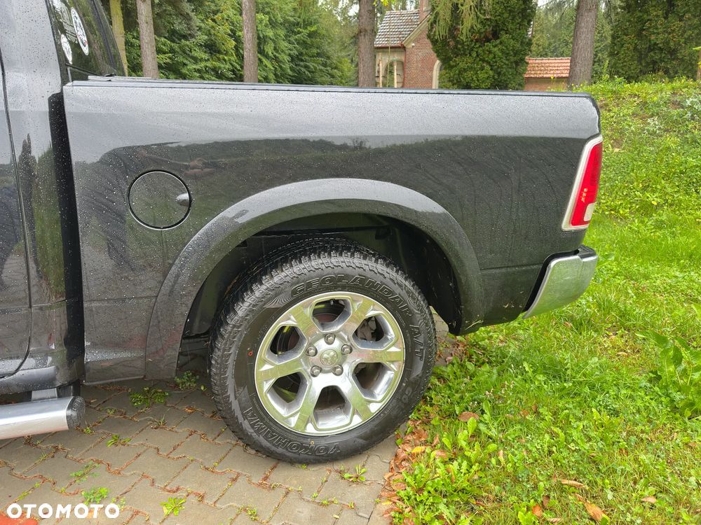 Dodge RAM 1500 5.7 4x4 - 5