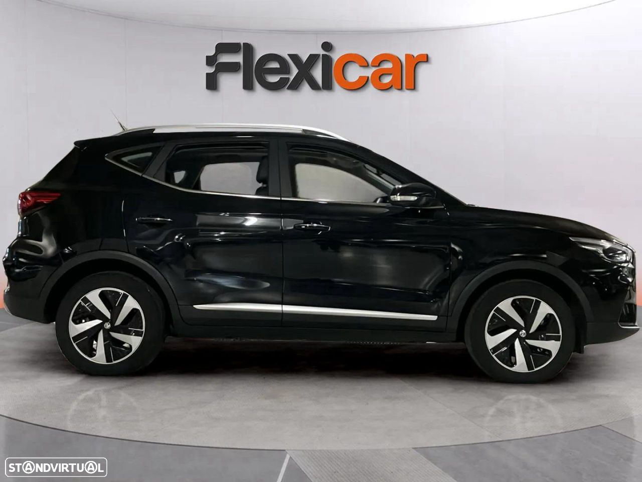 MG ZS EV 72.6 kWh Luxury OBC 11 kW - 3