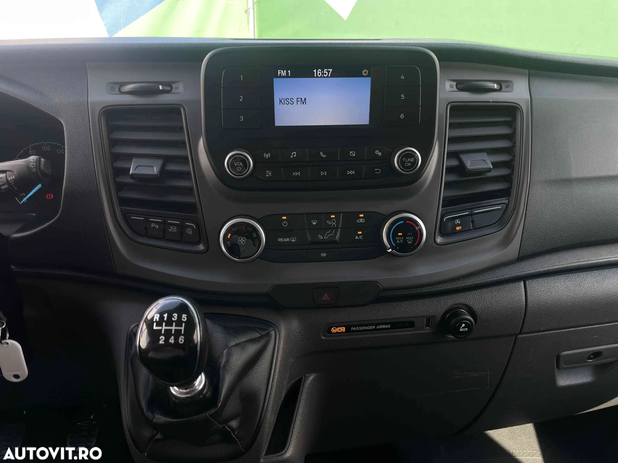 Ford Transit Custom - 12