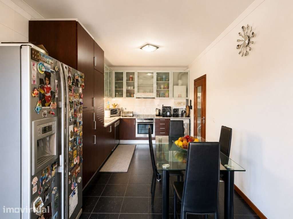 Apartamento T3 com Varanda e Garagem Fechada, em Real - Braga. - Grande imagem: 4/42