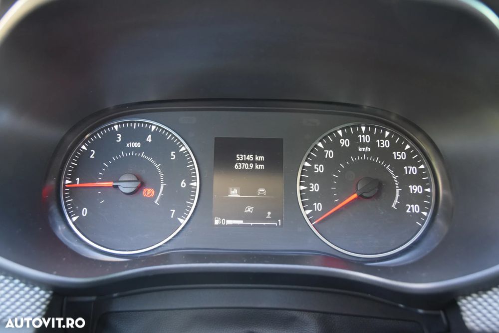 Dacia Logan TCe 90 MT6 Prestige - 8