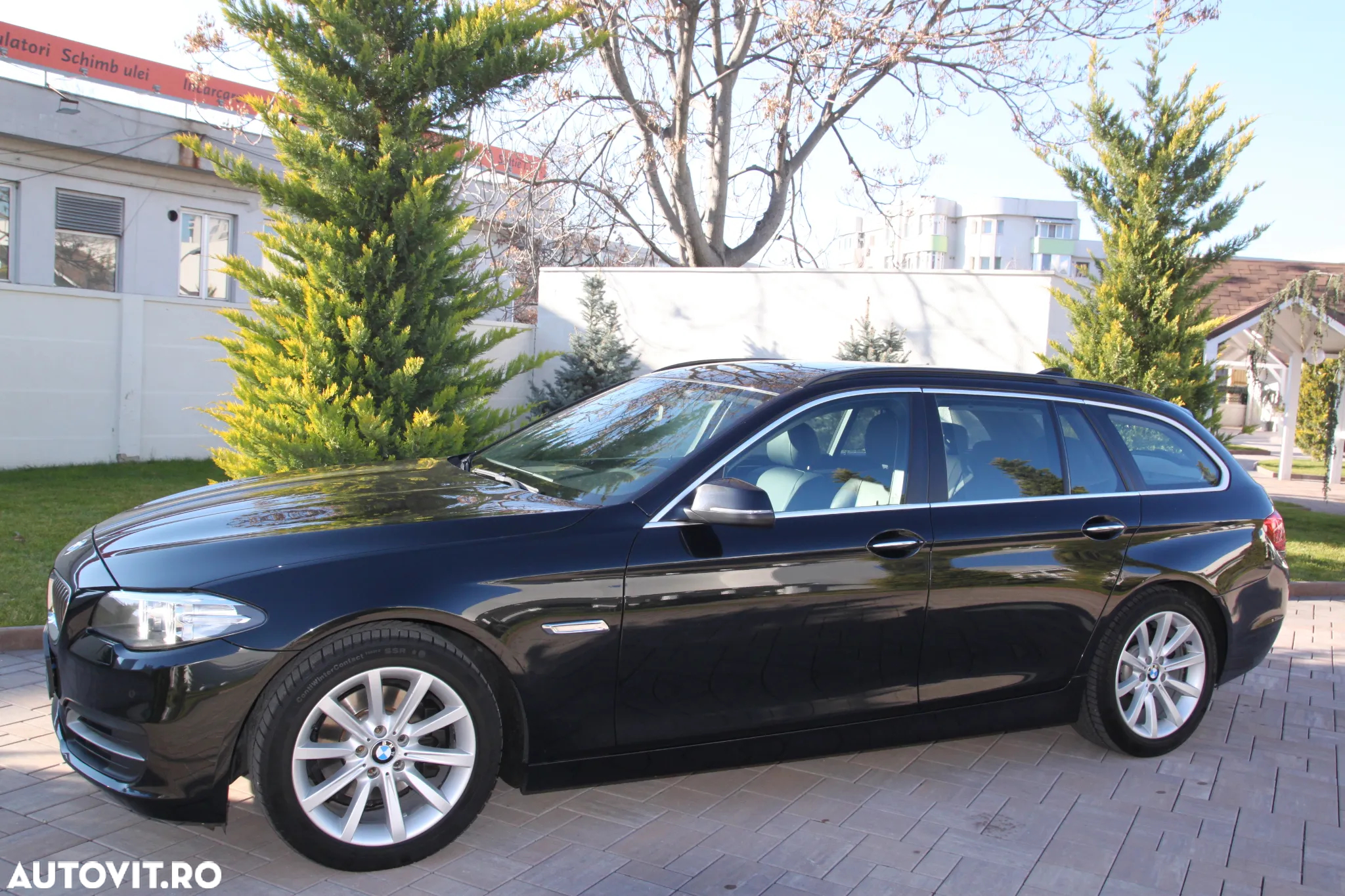 BMW Seria 5 520d xDrive - 21