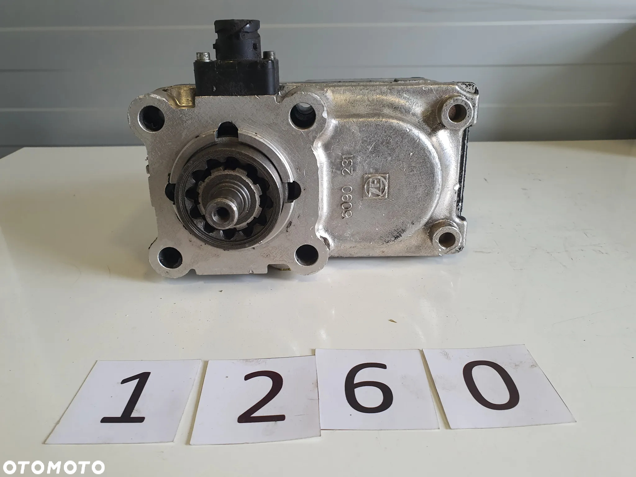 Przystawka PTO NH4C ZF MAN 81381006773, 6090042021, 6090042024 - 7
