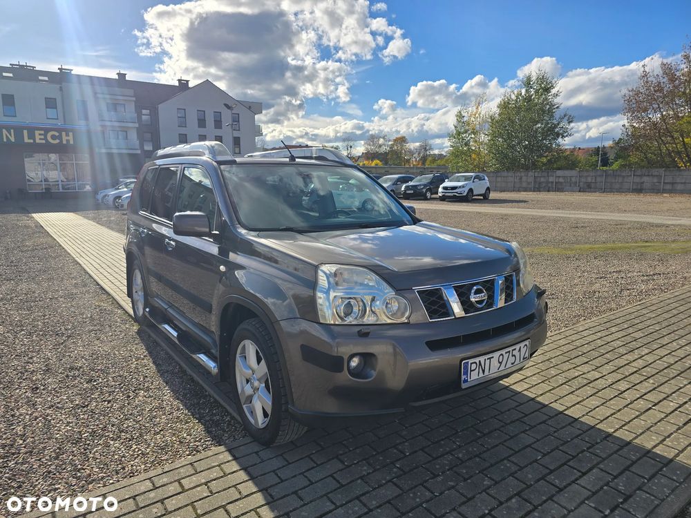 Nissan X-Trail 2.0 dCi LE - 4