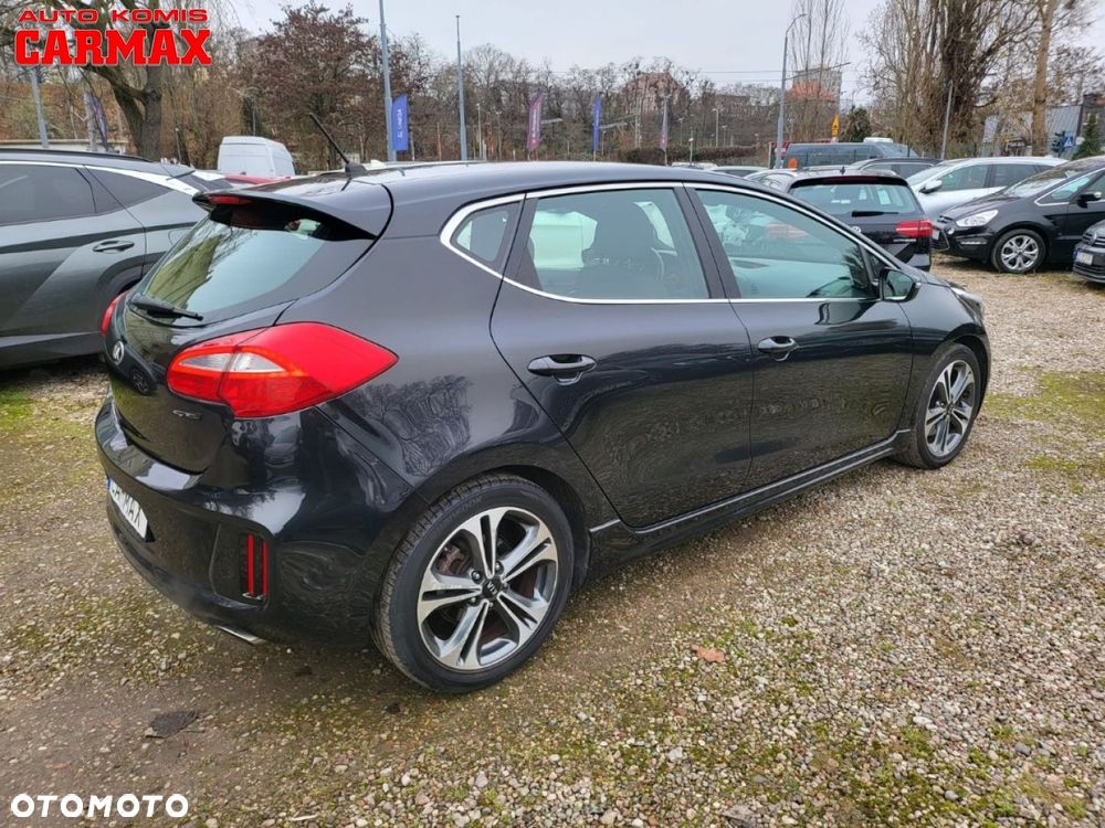 Kia Ceed - 7