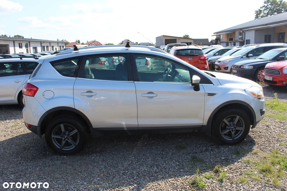 Ford Kuga - 11
