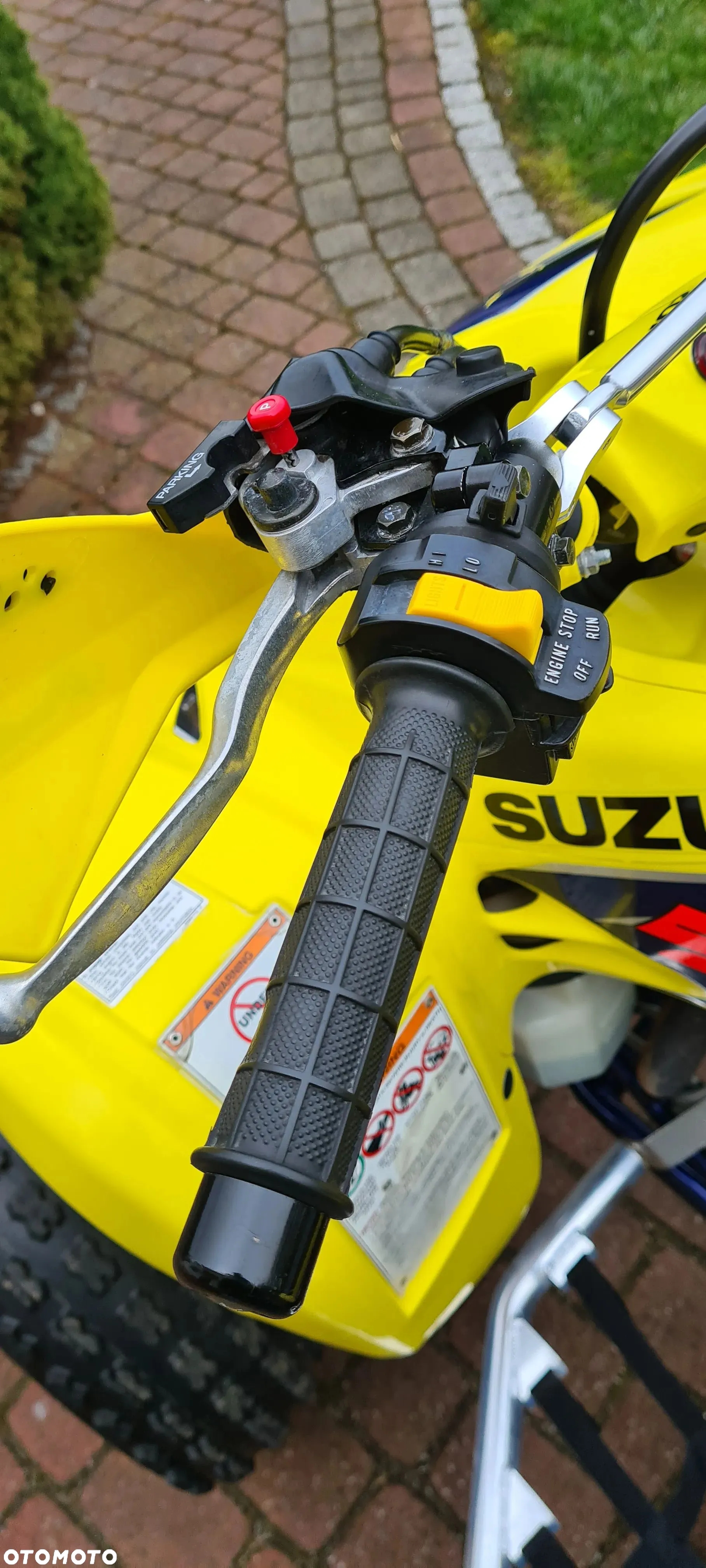 Suzuki Inny - 13