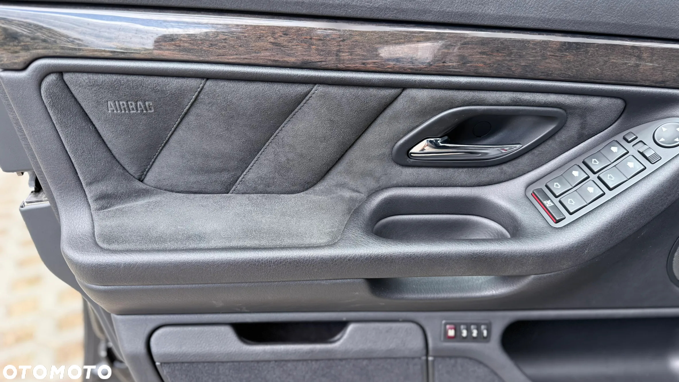 BMW Seria 7 740i - 29