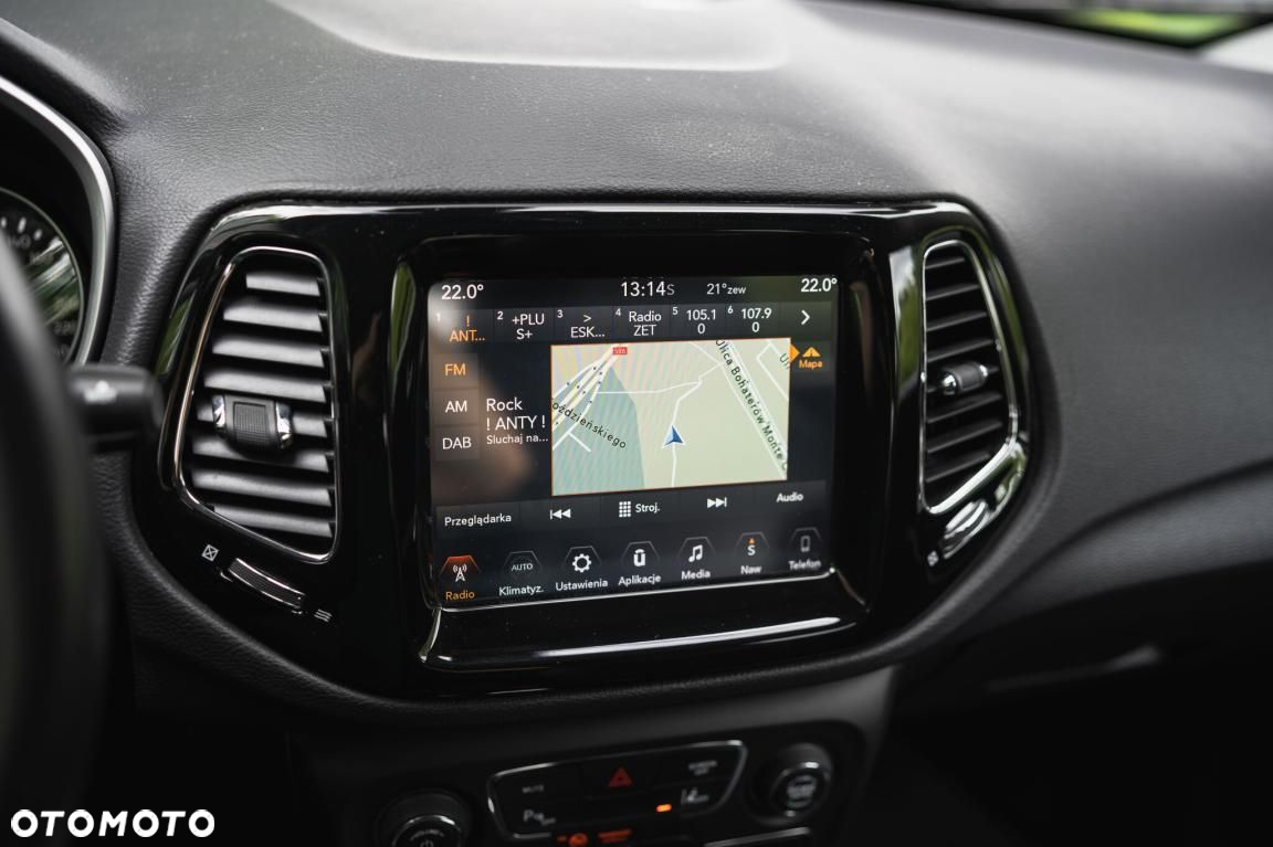 Jeep Compass - 18