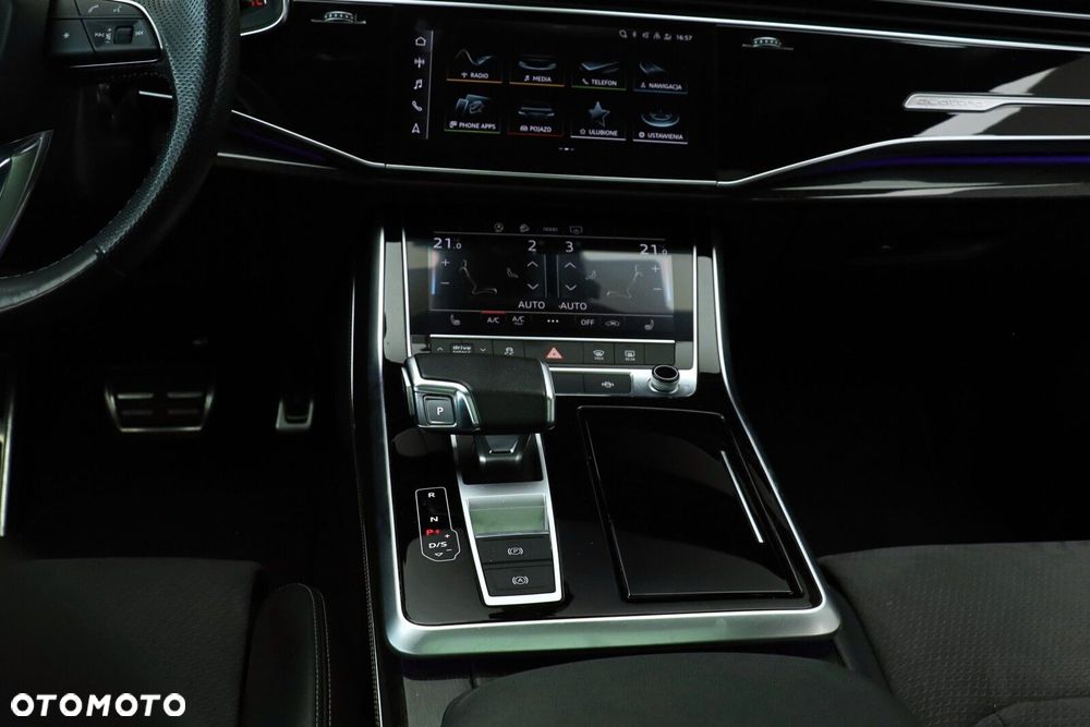 Audi Q8 - 33