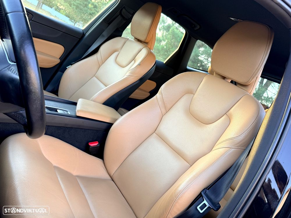 Volvo XC 60 2.0 D3 Momentum - 7